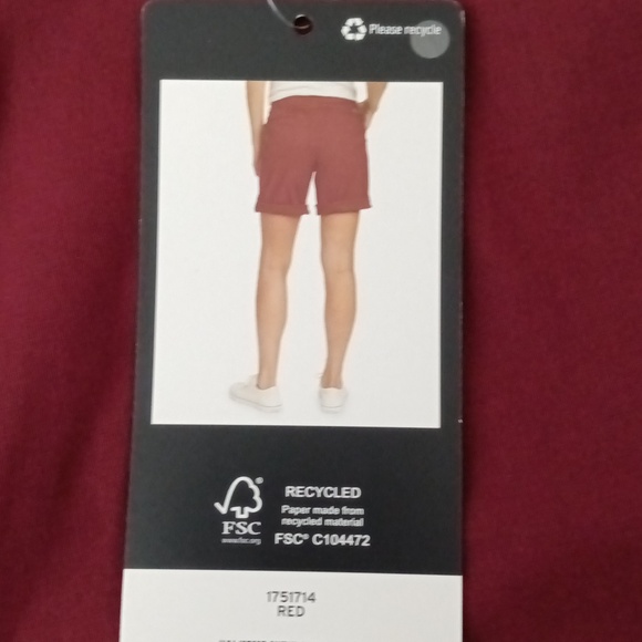 Eddie Bauer Roll Hem Bermuda Short - Picture 7 of 9